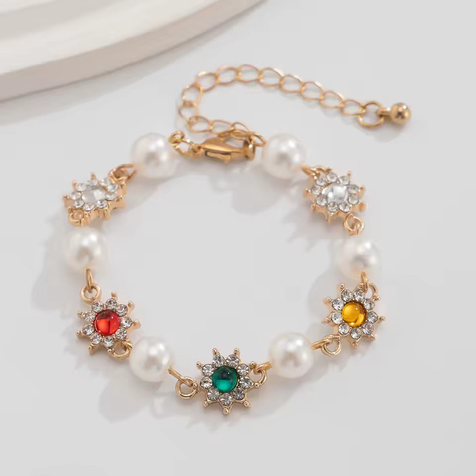 Daisy Pearl Bracelet